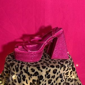 Size 10 lady’s pink rhinestone heels dolls kill